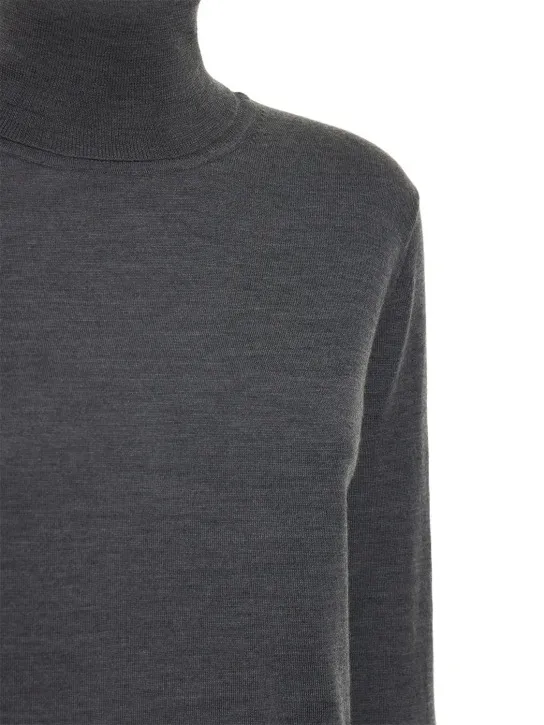 ASPESI   Fine knit wool turtleneck sweater 