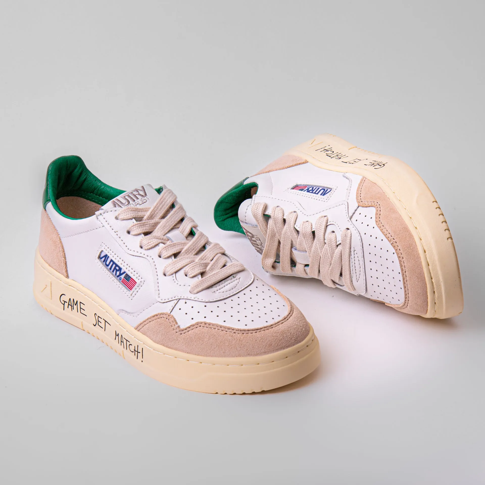 AUTRY SNEAKERS MEDALIST AULW-MA 05 