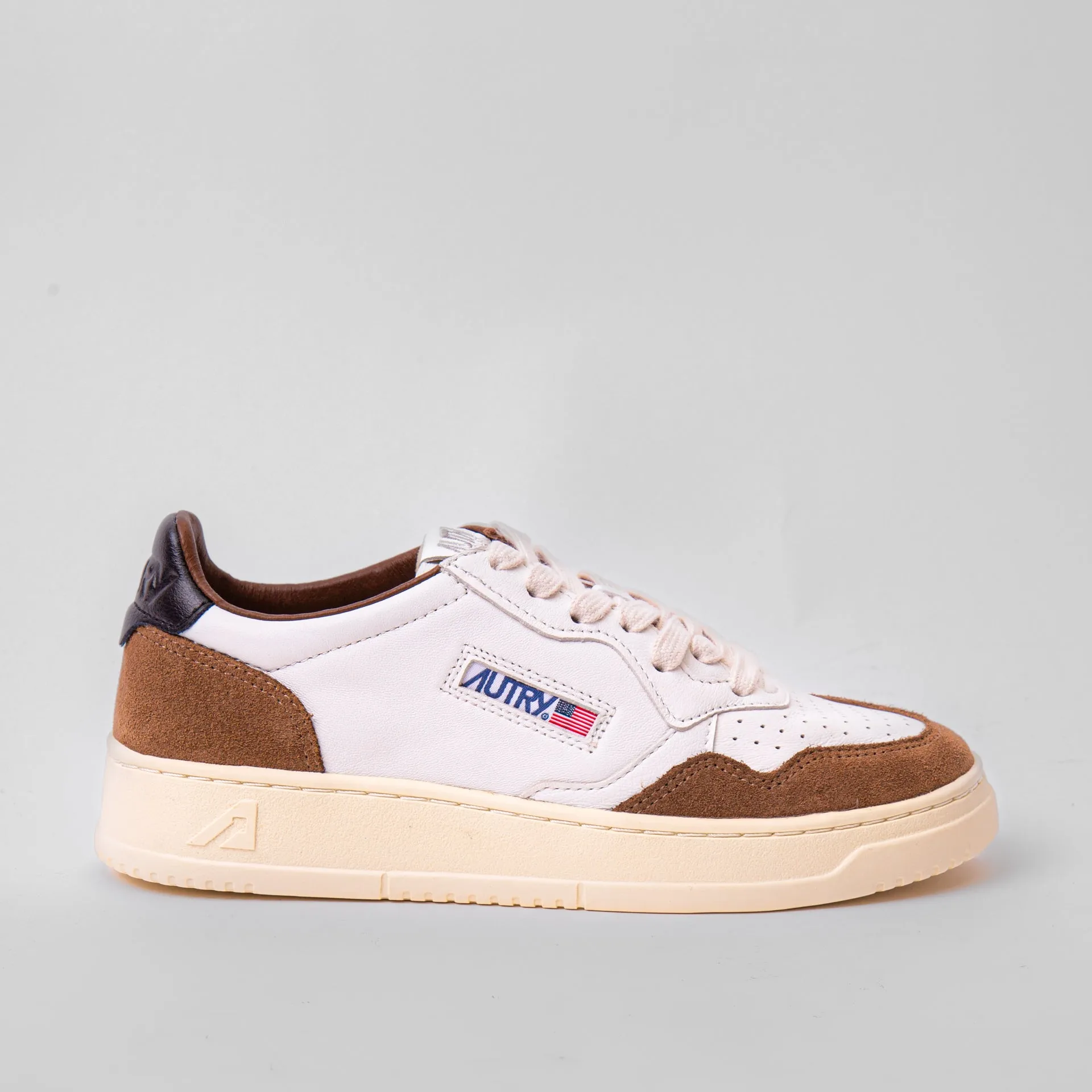 AUTRY SNEAKERS MEDALIST LOW AULW-GS 21 