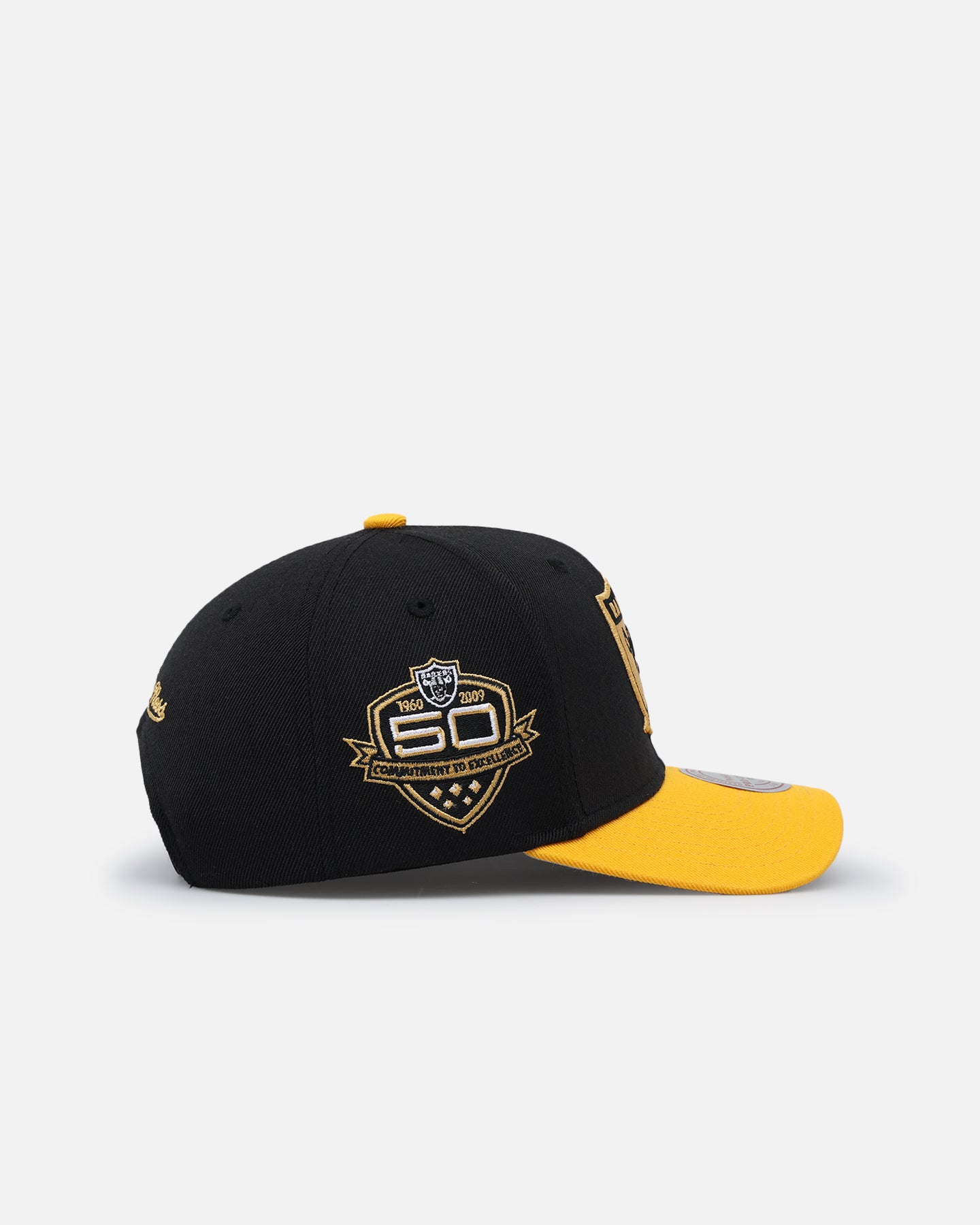 Mitchell & Ness Las Vegas Raiders Enter The Dragon Pro Crown Snapback Black/Ochre