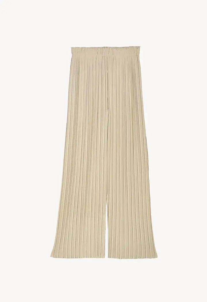 Pleated Wide Leg Solid Trouser