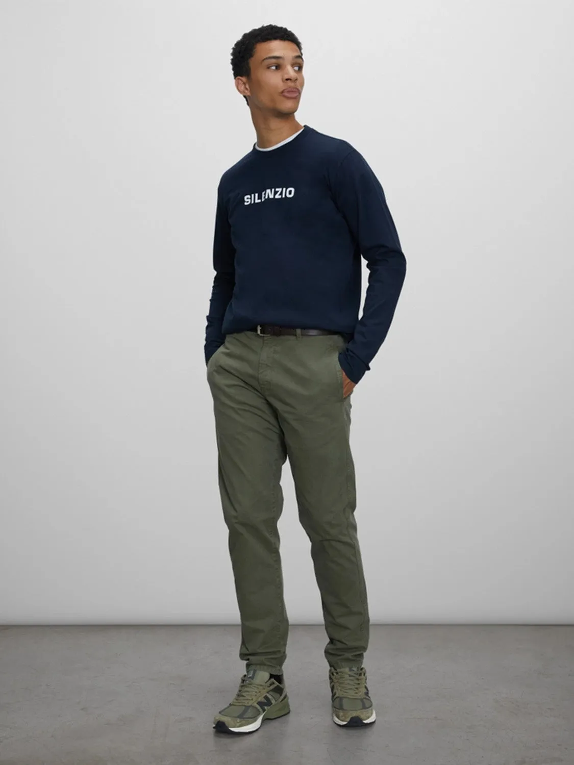 Silenzio Long Sleeve T-shirt Navy