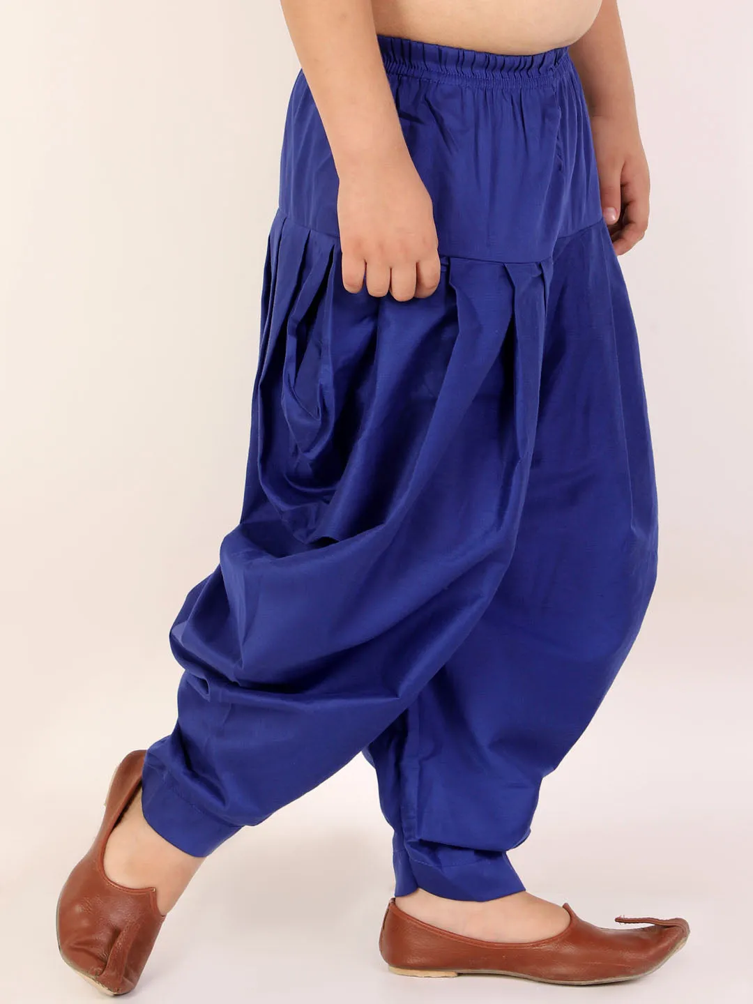 VASTRAMAY Boys Blue Solid Dhoti Pants