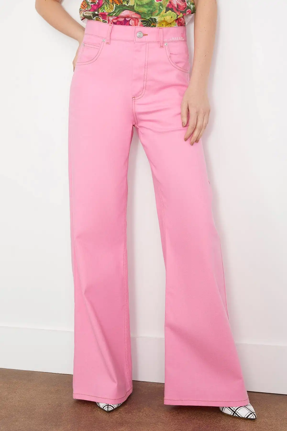 Wide Leg Jeans in Pink Clematis